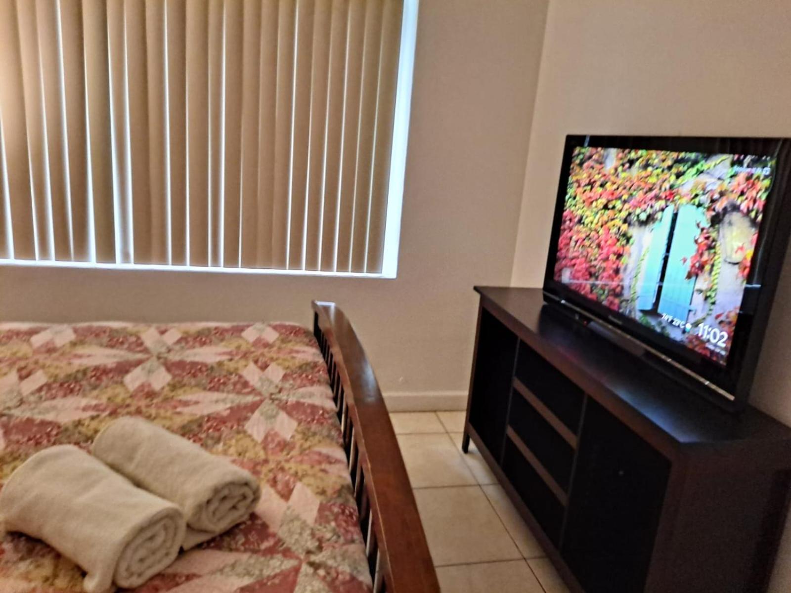 Royal Poinciana Stay Miami Springs Exteriör bild