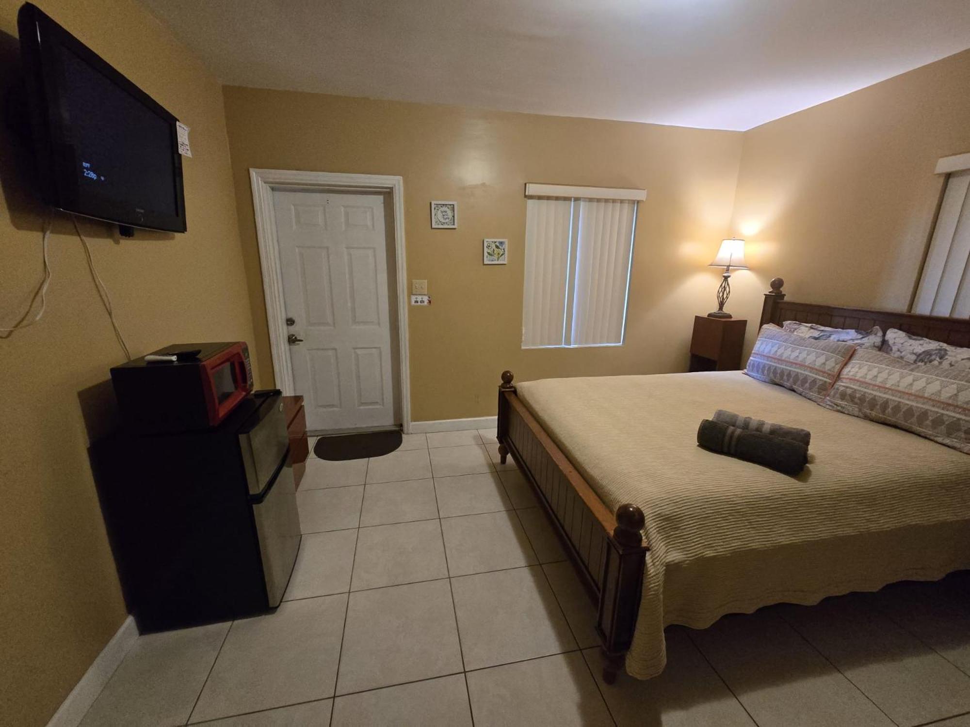 Royal Poinciana Stay Miami Springs Exteriör bild