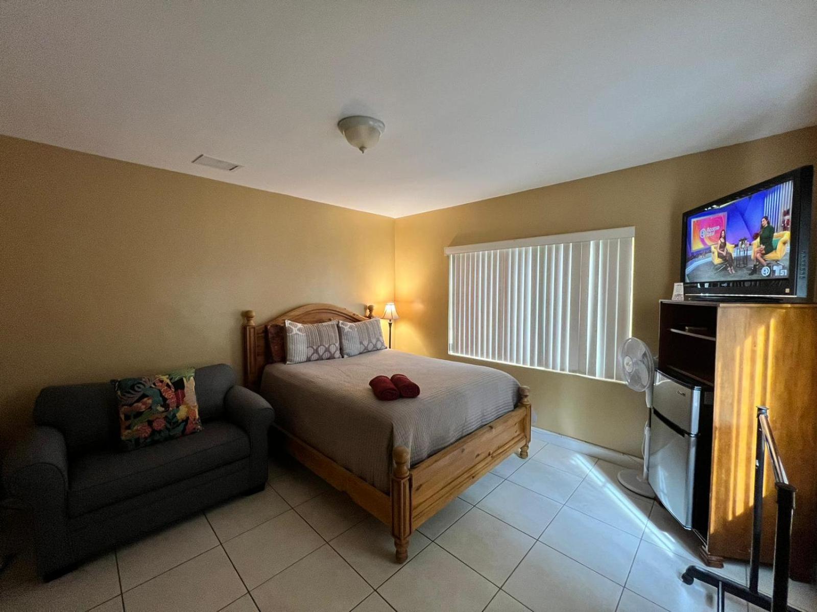 Royal Poinciana Stay Miami Springs Exteriör bild
